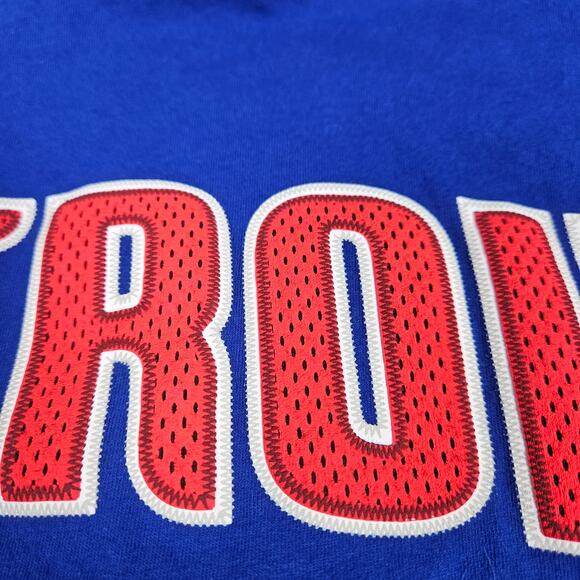 Adidas Detroit Pistons Reggie Jackson #1 NBA Blue Rubberized Graphic Tee XXL 2XL - Picture 4 of 7